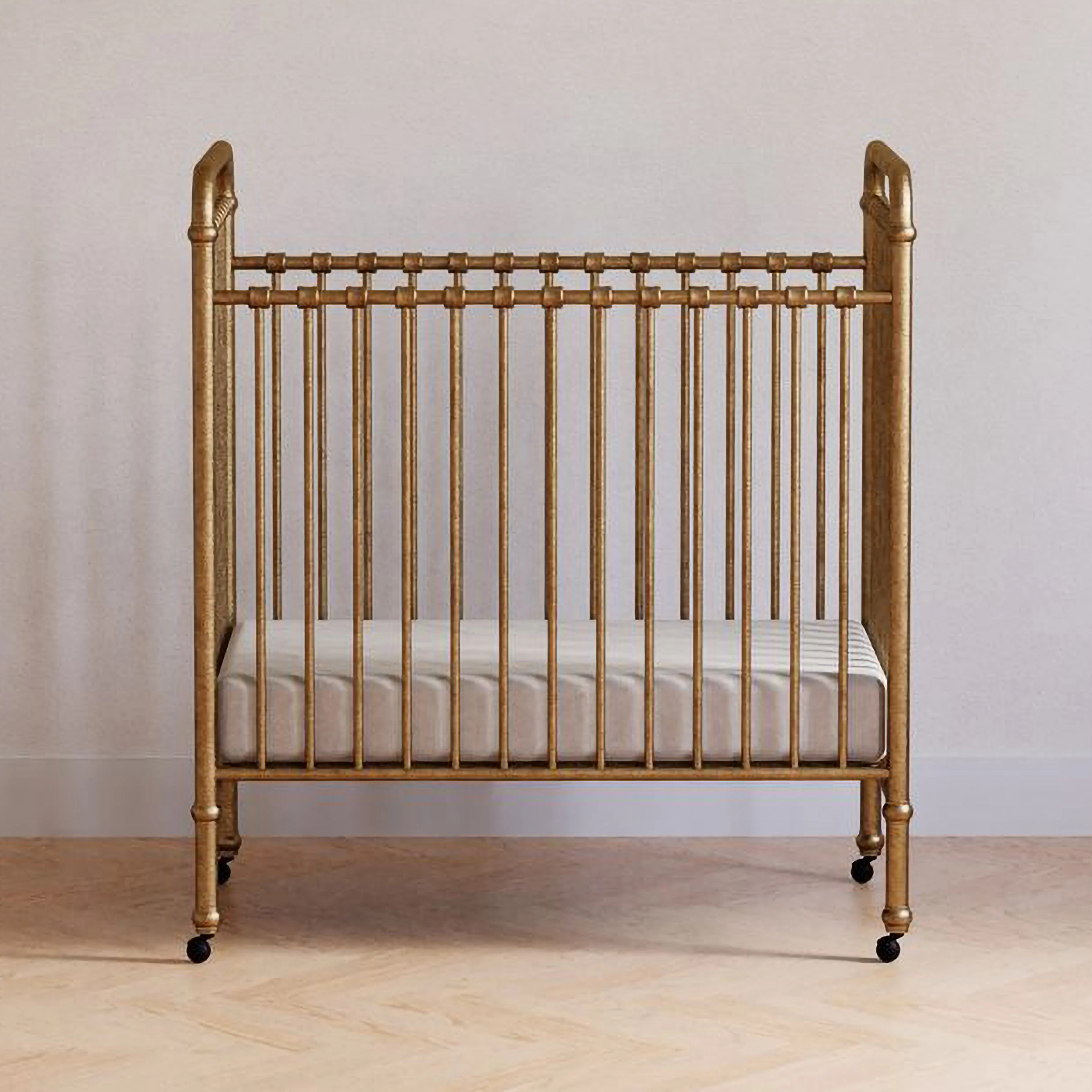 Abigail 3-in-1 Convertible Mini Crib - Image 6