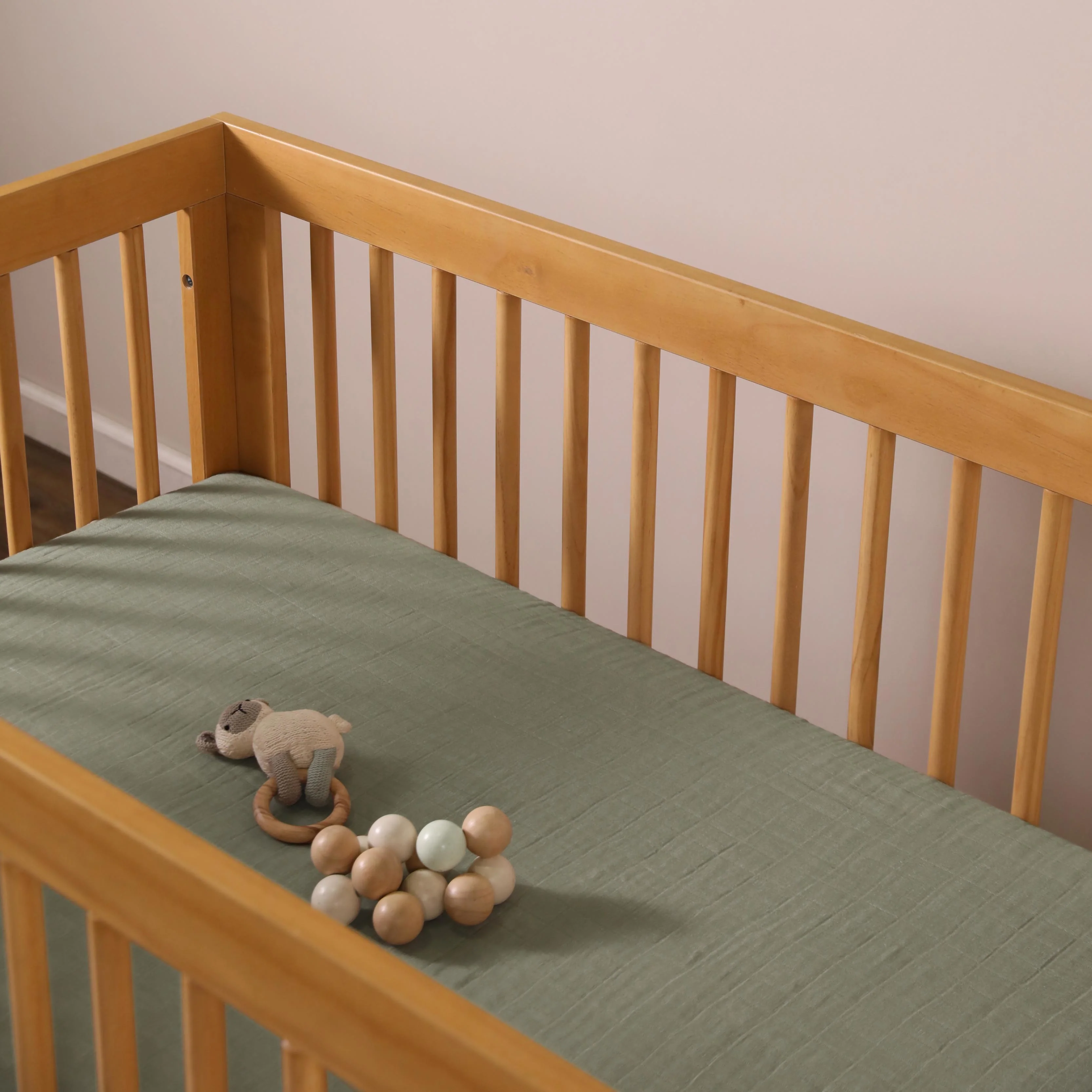 Crib Sheet in GOTS Certified Organic Muslin Cotton - Image 43
